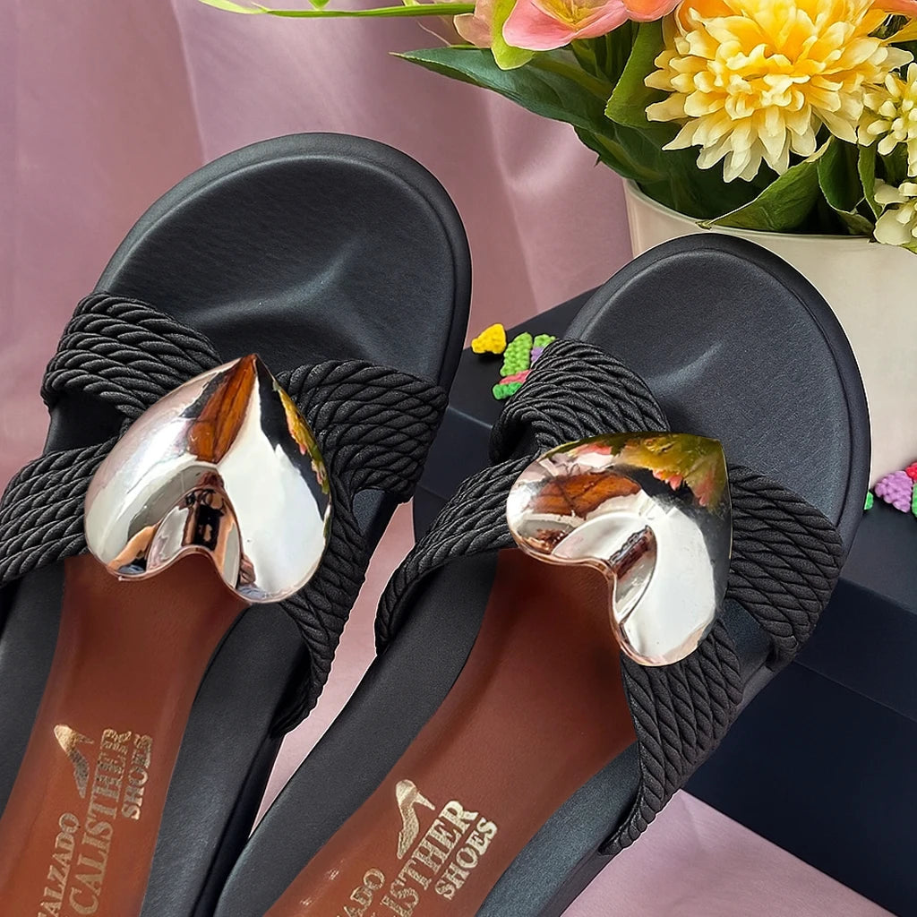 💫💛Majestuosas Sandalías Corazón Dorado💛💛 REF : 1019