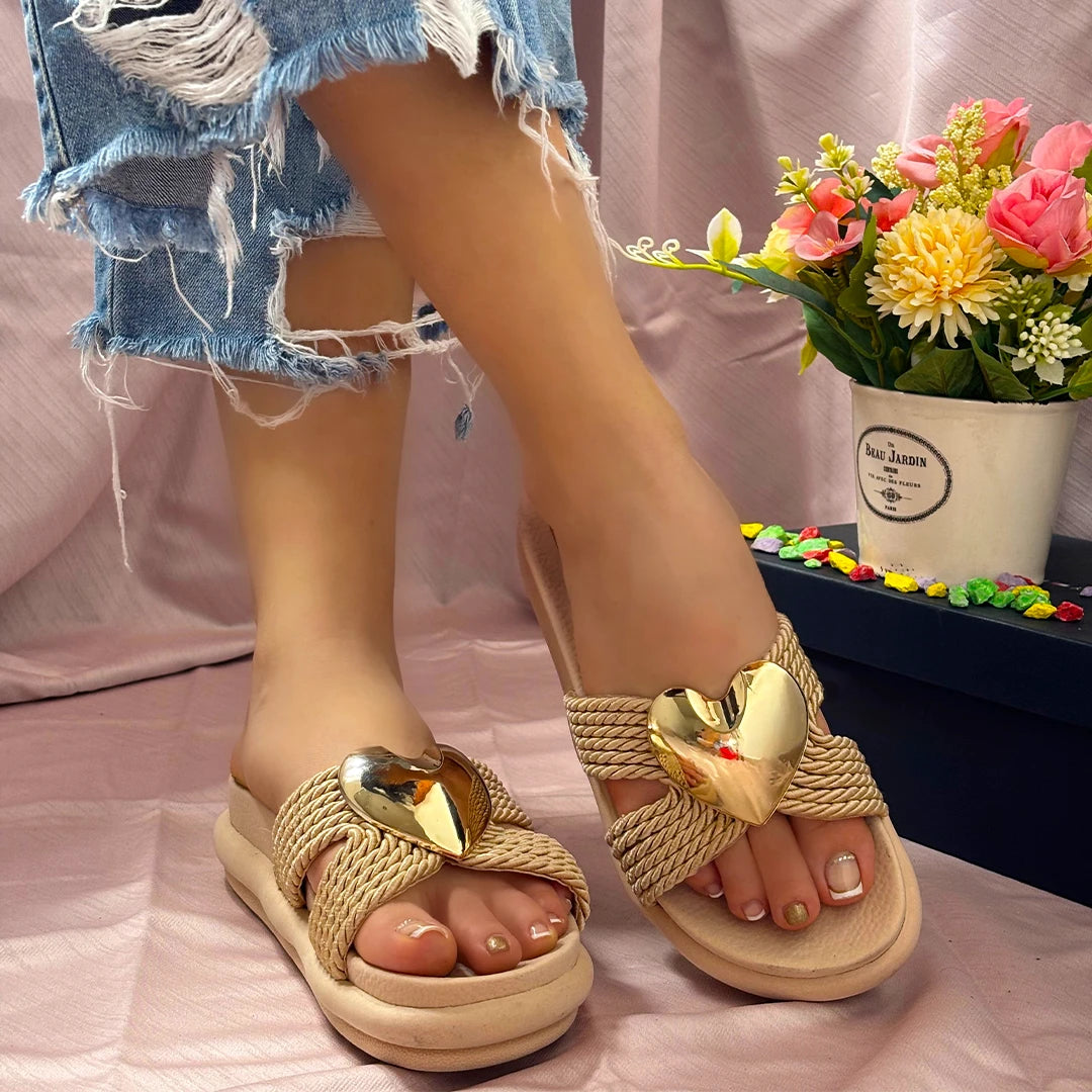 💫💛Majestuosas Sandalías Corazón Dorado💛💛 REF : 1019